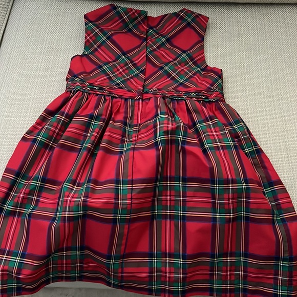 Vineyard vines holiday plaid dress size 7, like new - Picture 4 of 4